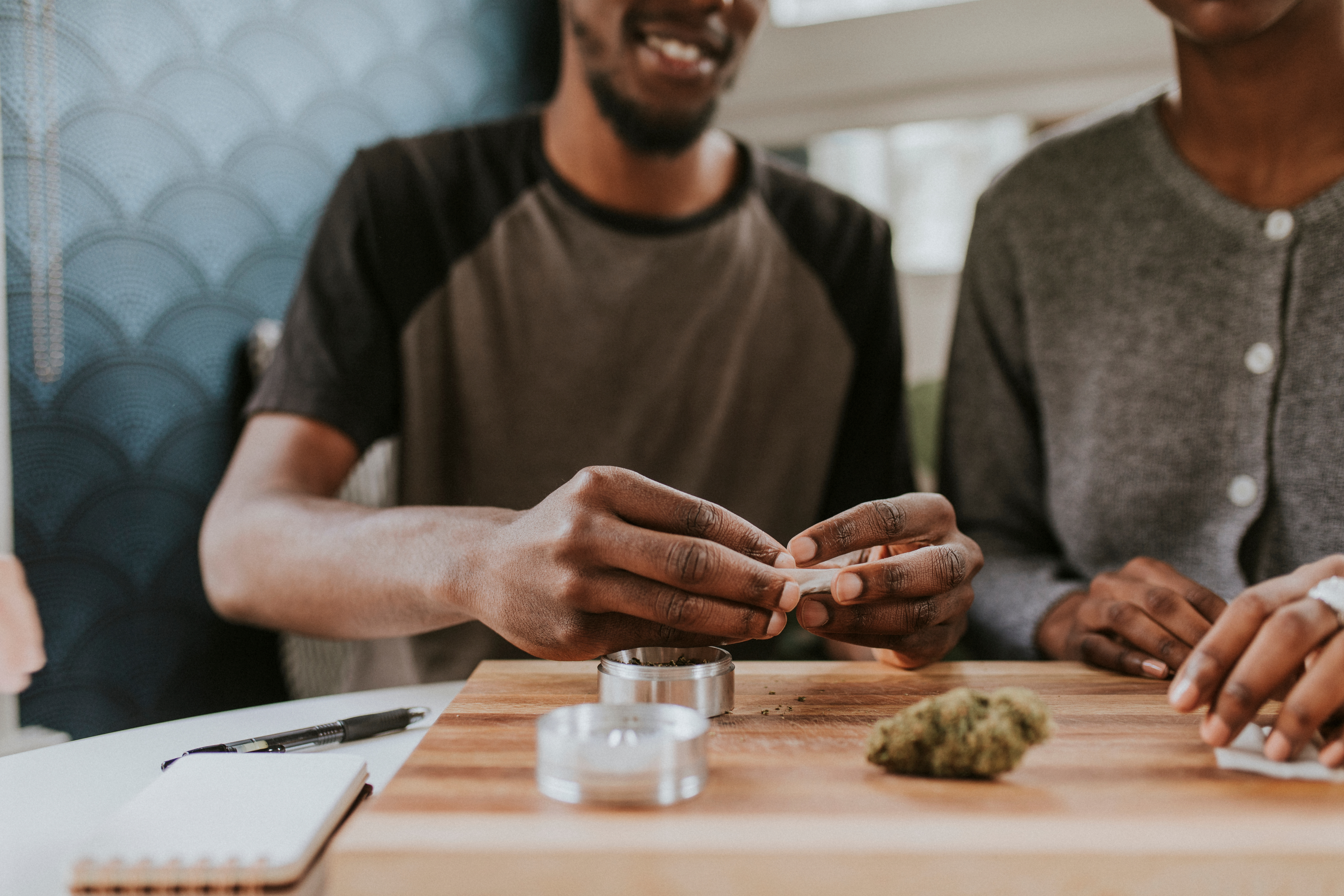 How to Smoke THCA Flower: A Beginner's Complete Guide